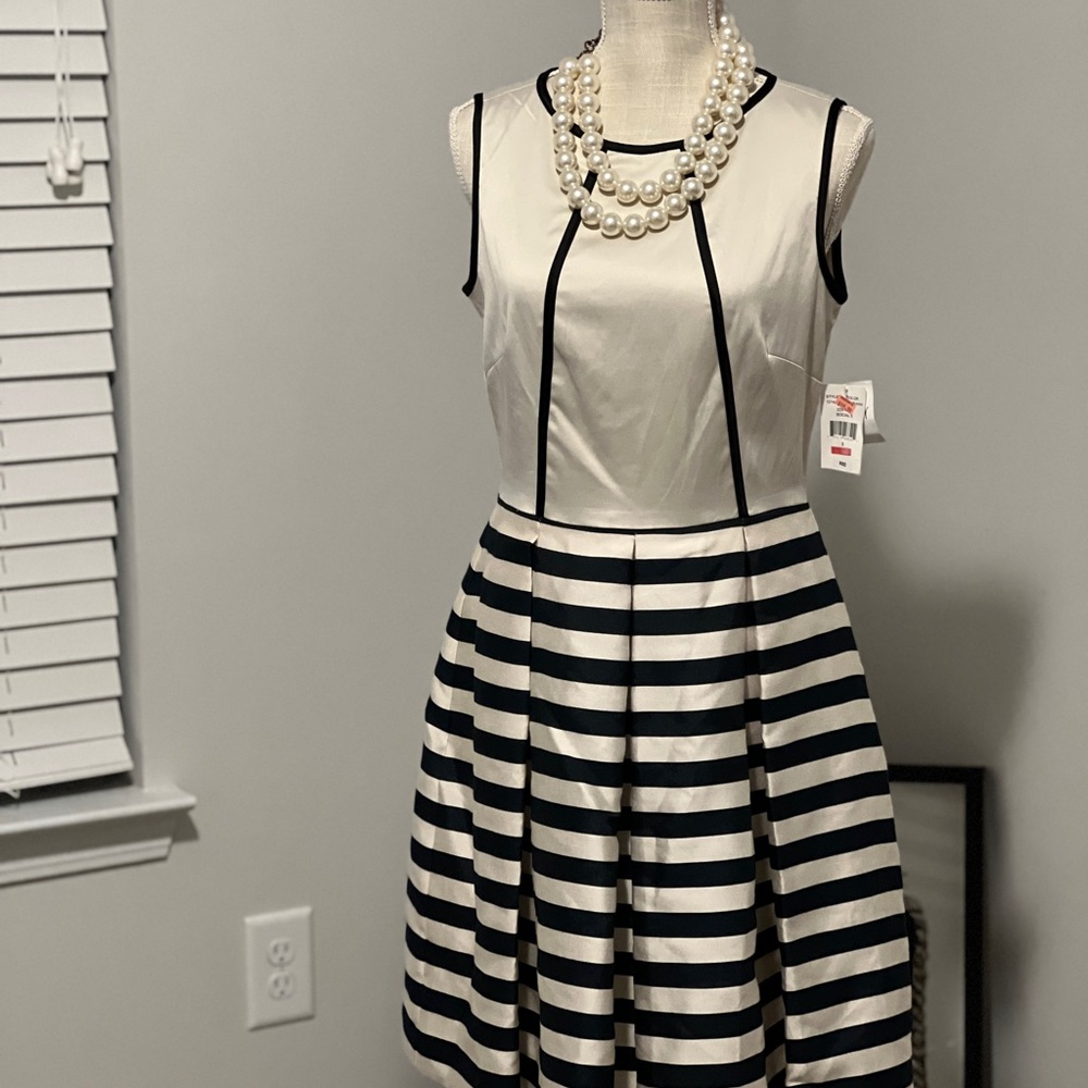 J. Taylor MIDI Dress